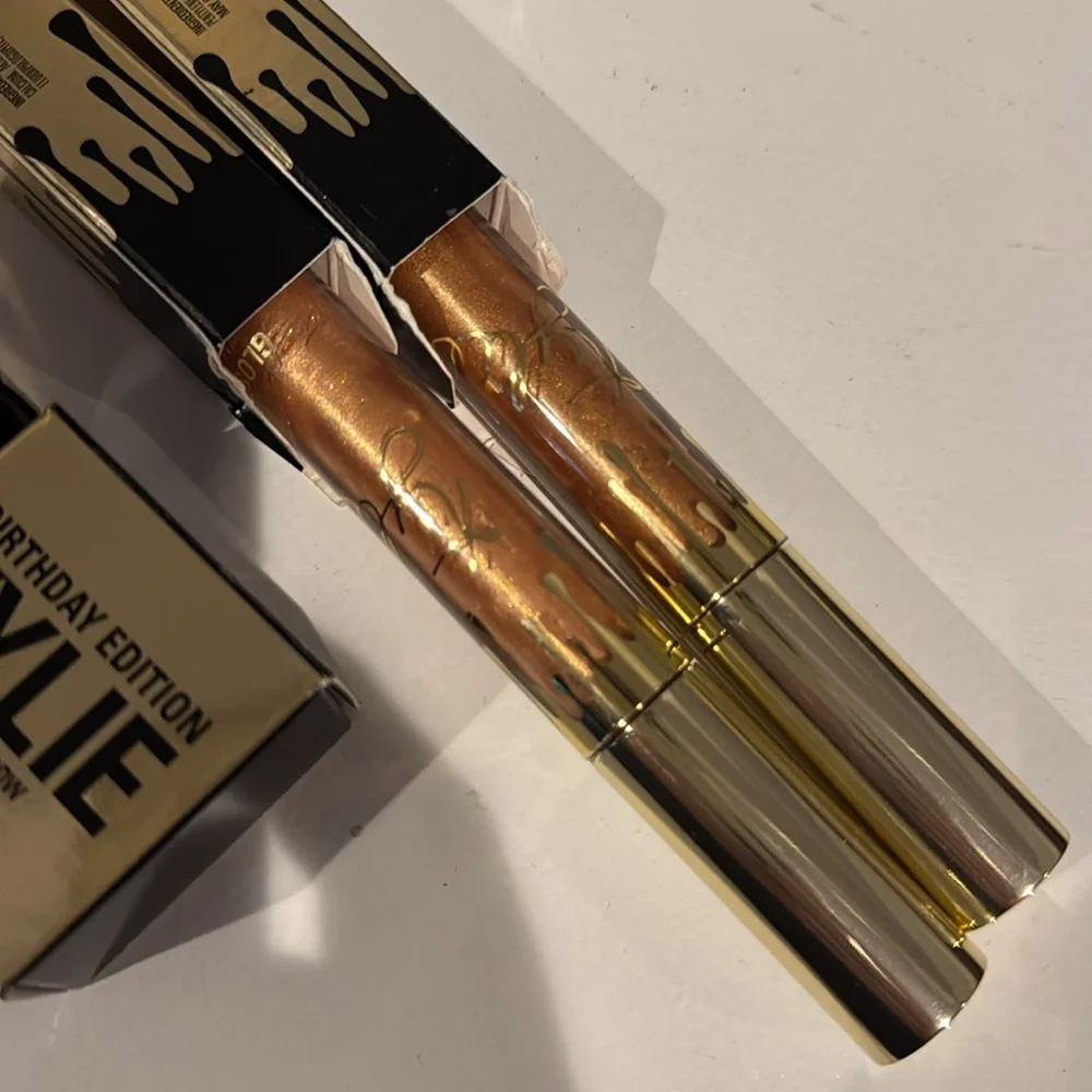 Authentic New KYLIE Cosmetics Limited Edition Birthday Collection Bundle lips - Picture 2 of 4
